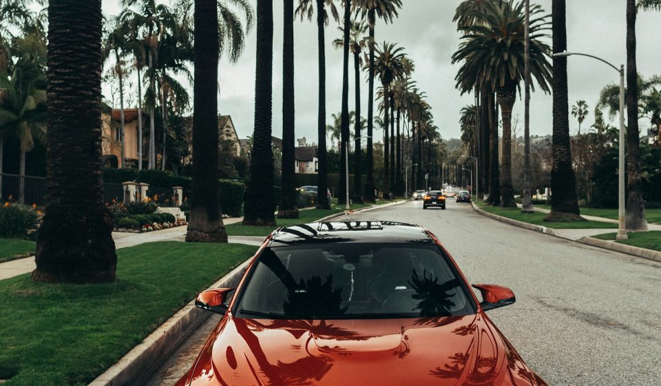 Tips memilih rental mobil di Solo terpercaya